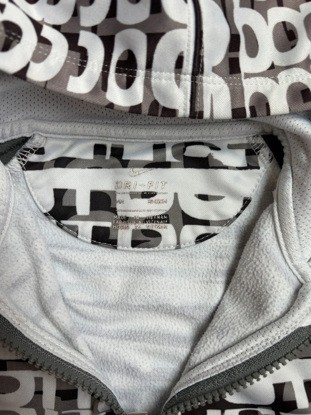 NIKE black and gray Full Zip Baby Hooded Track Jacket size 24m